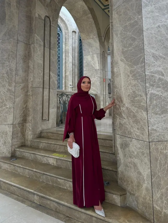 Ajina Abaya Bordo