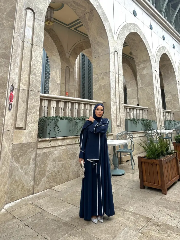 Arima Abaya Lacivert