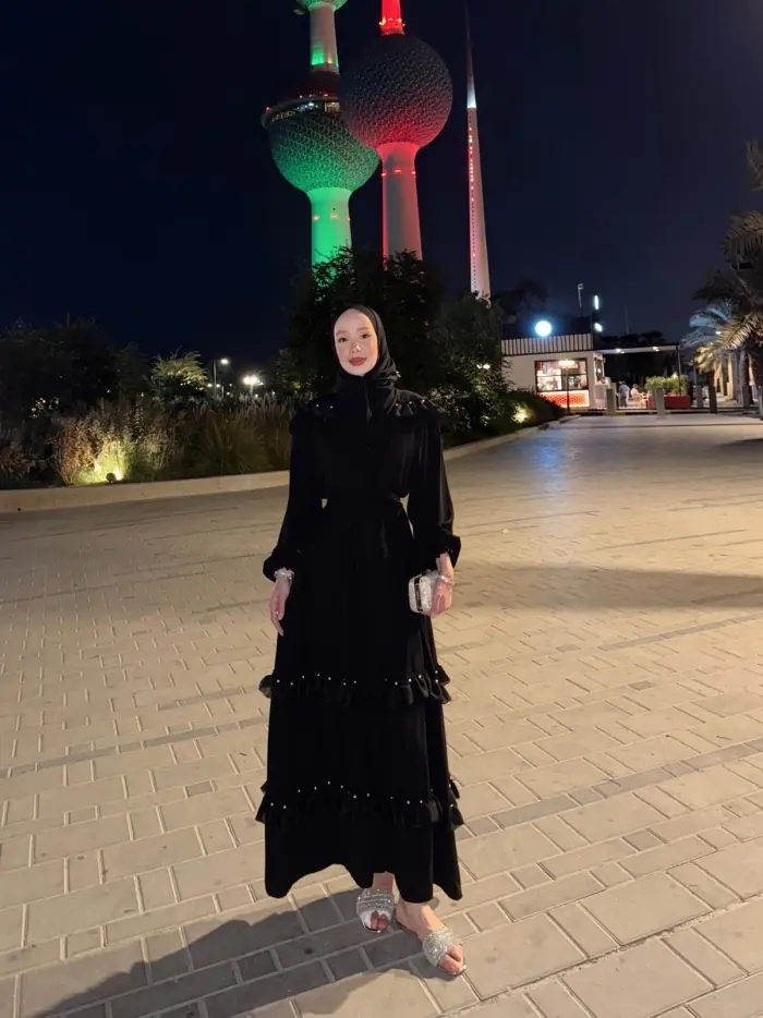Carllin Abaya Siyah