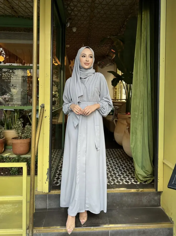 Kristal Abaya Gri