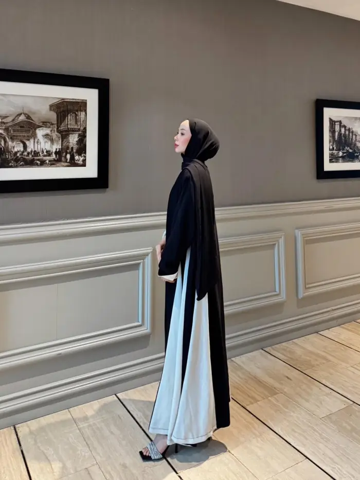Mari Abaya Siyah-Beyaz