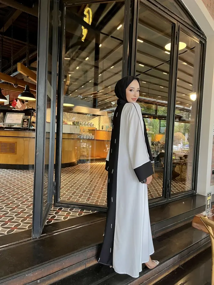 Meahi Abaya Ekru