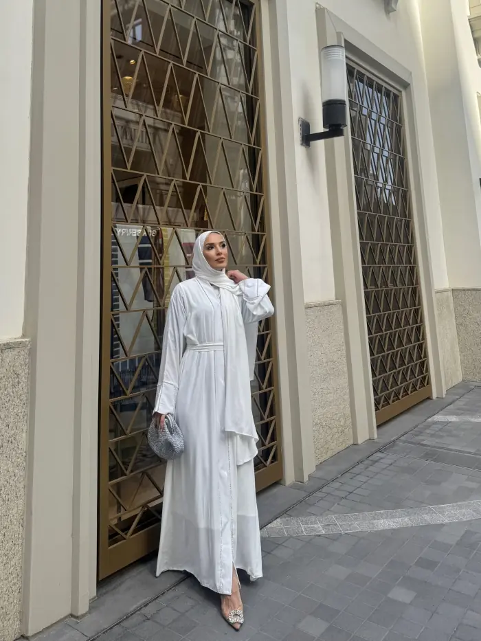 Shiny Abaya Beyaz